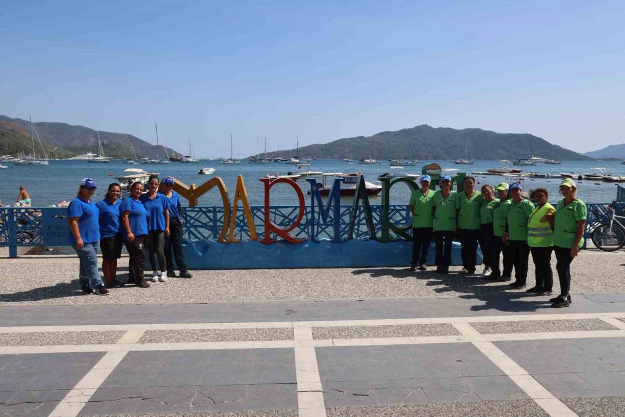 Marmaris’in sokaklarına kadın eli değdi