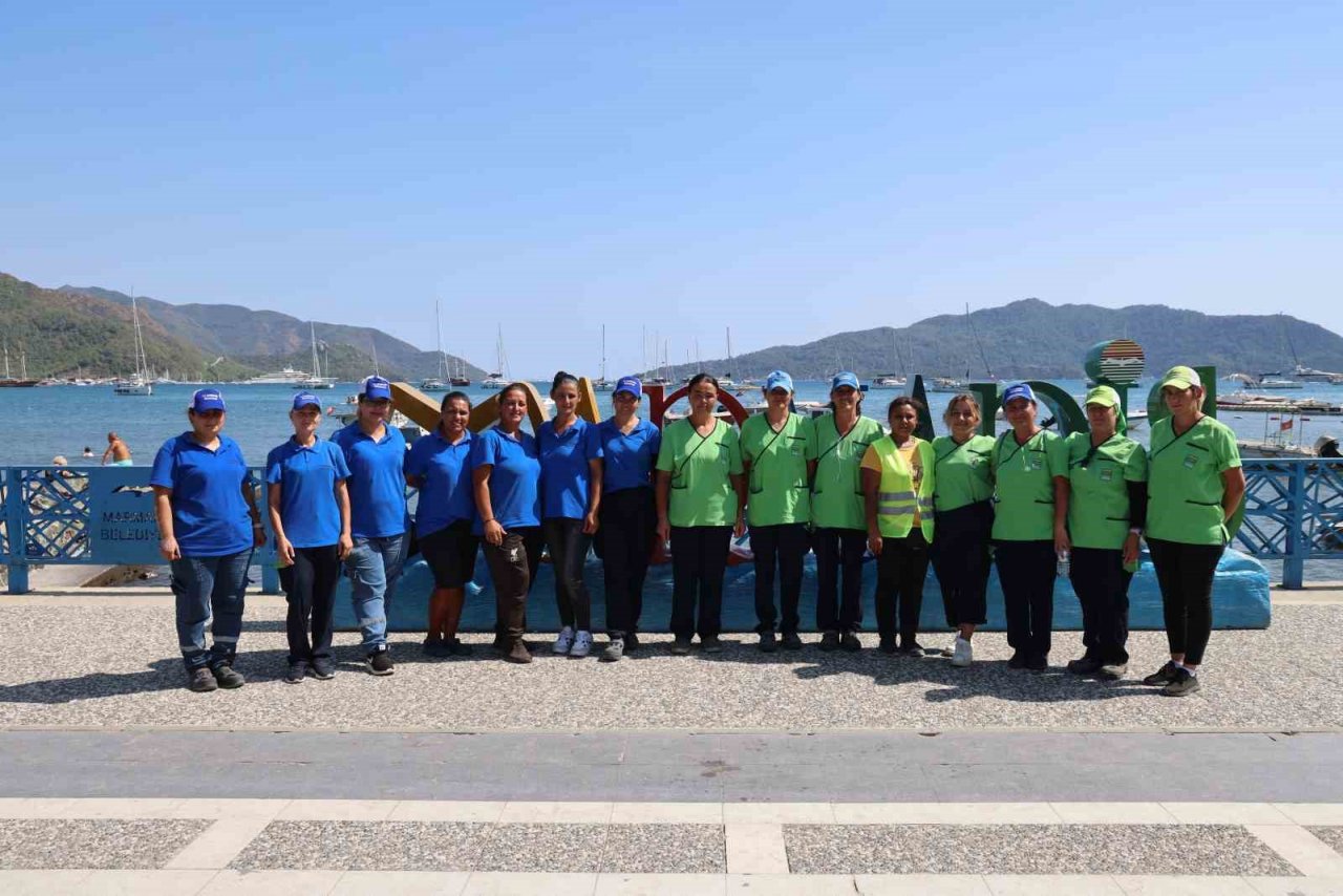 Marmaris’in sokaklarına kadın eli değdi