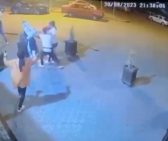 Ne motosikletten vazgeçti, ne de çaydan