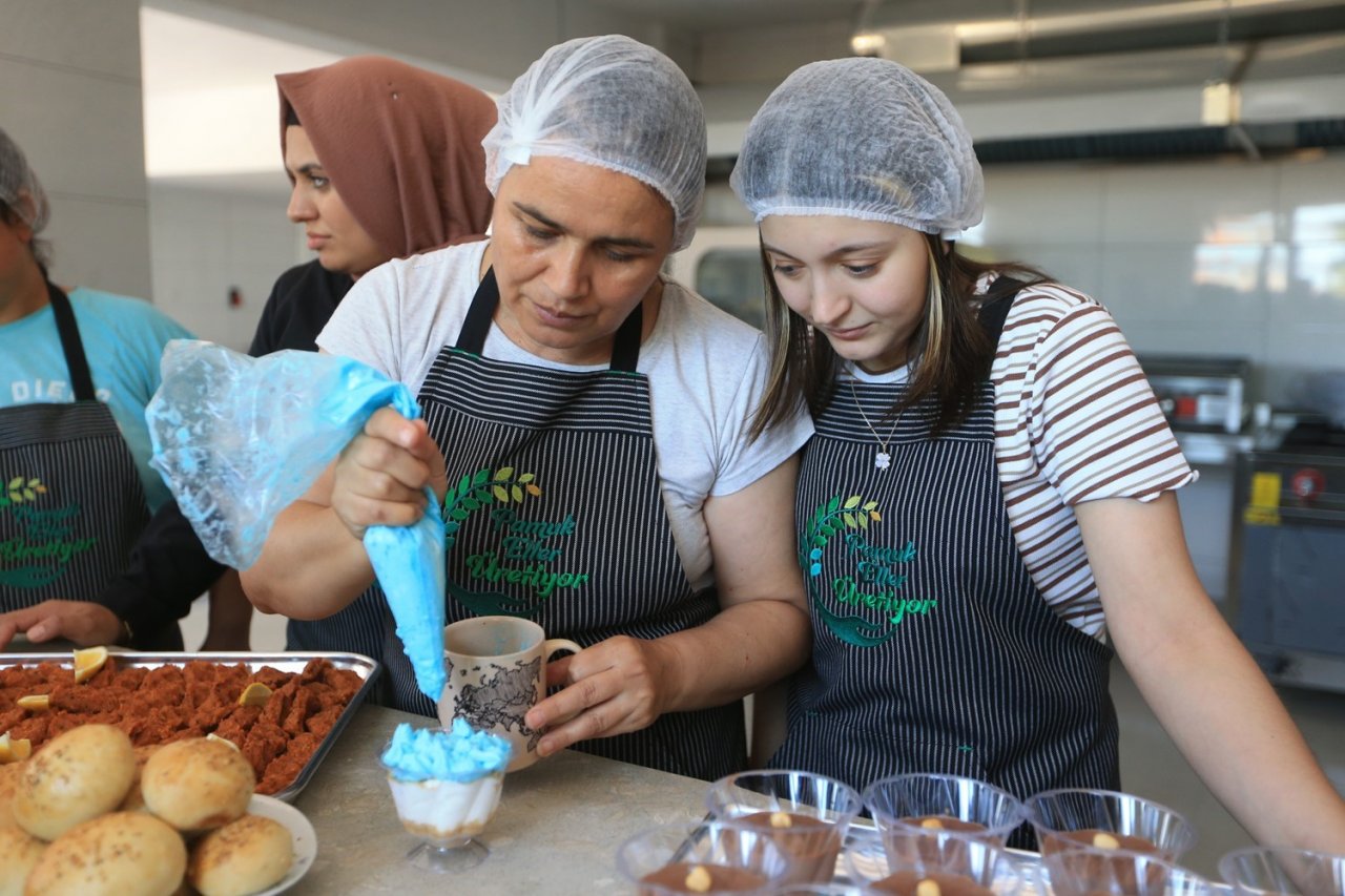 Pamukkaleli kadınlar üretim için el ele verecek