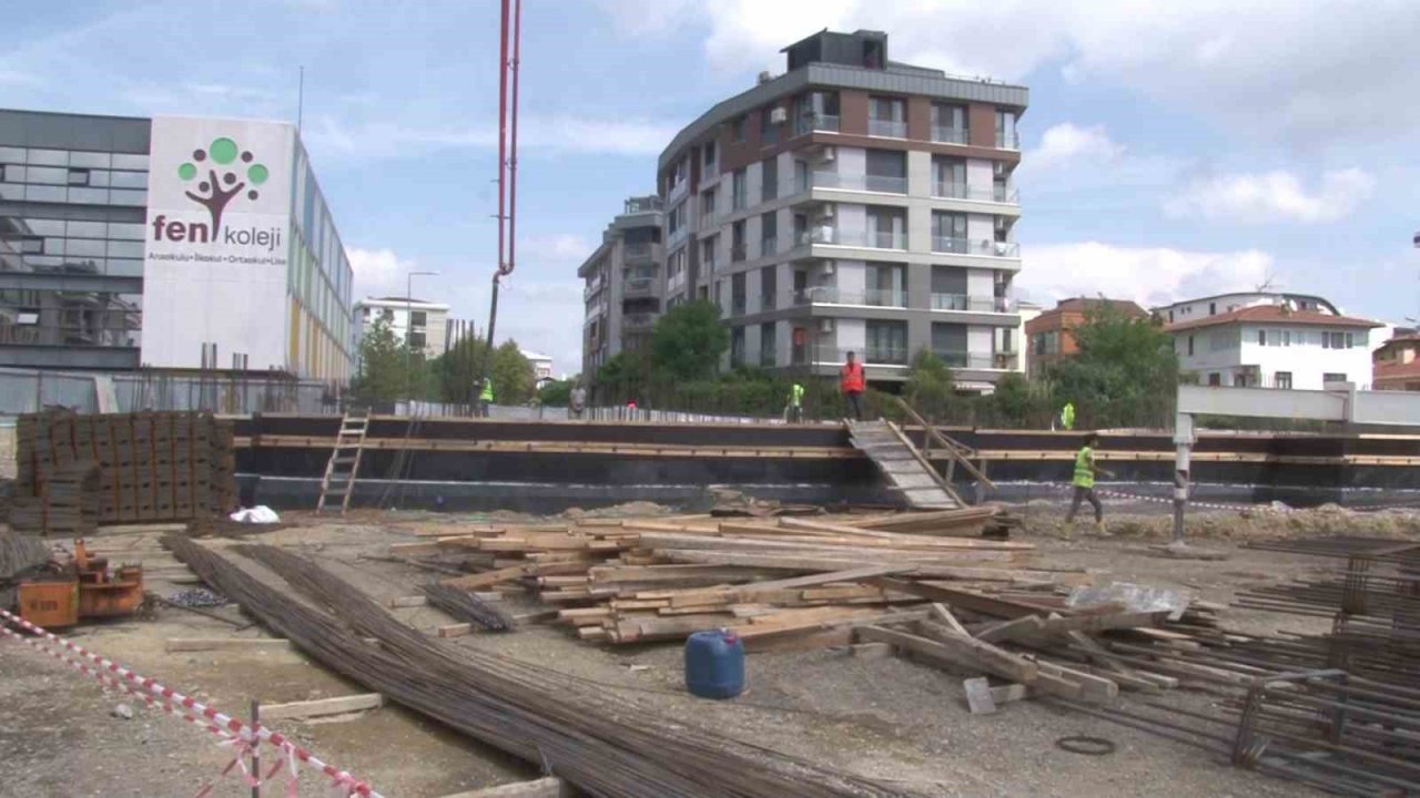 Tuzla’da 24 sınıflı Recep Paylan Anadolu Lisesi’nin zemin beton atma töreni düzenlendi