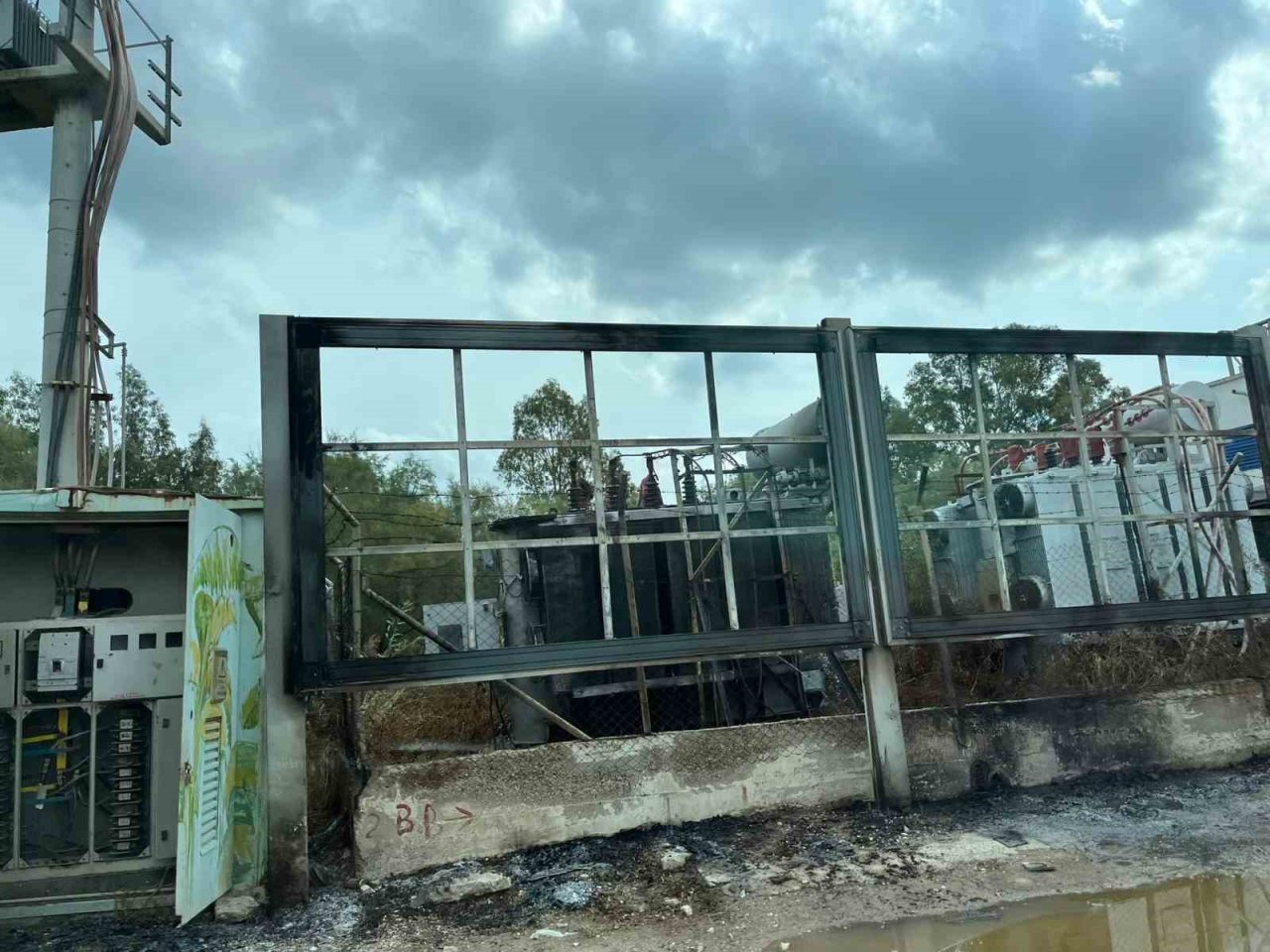 Yağış anında 10 farklı yangın çıktı