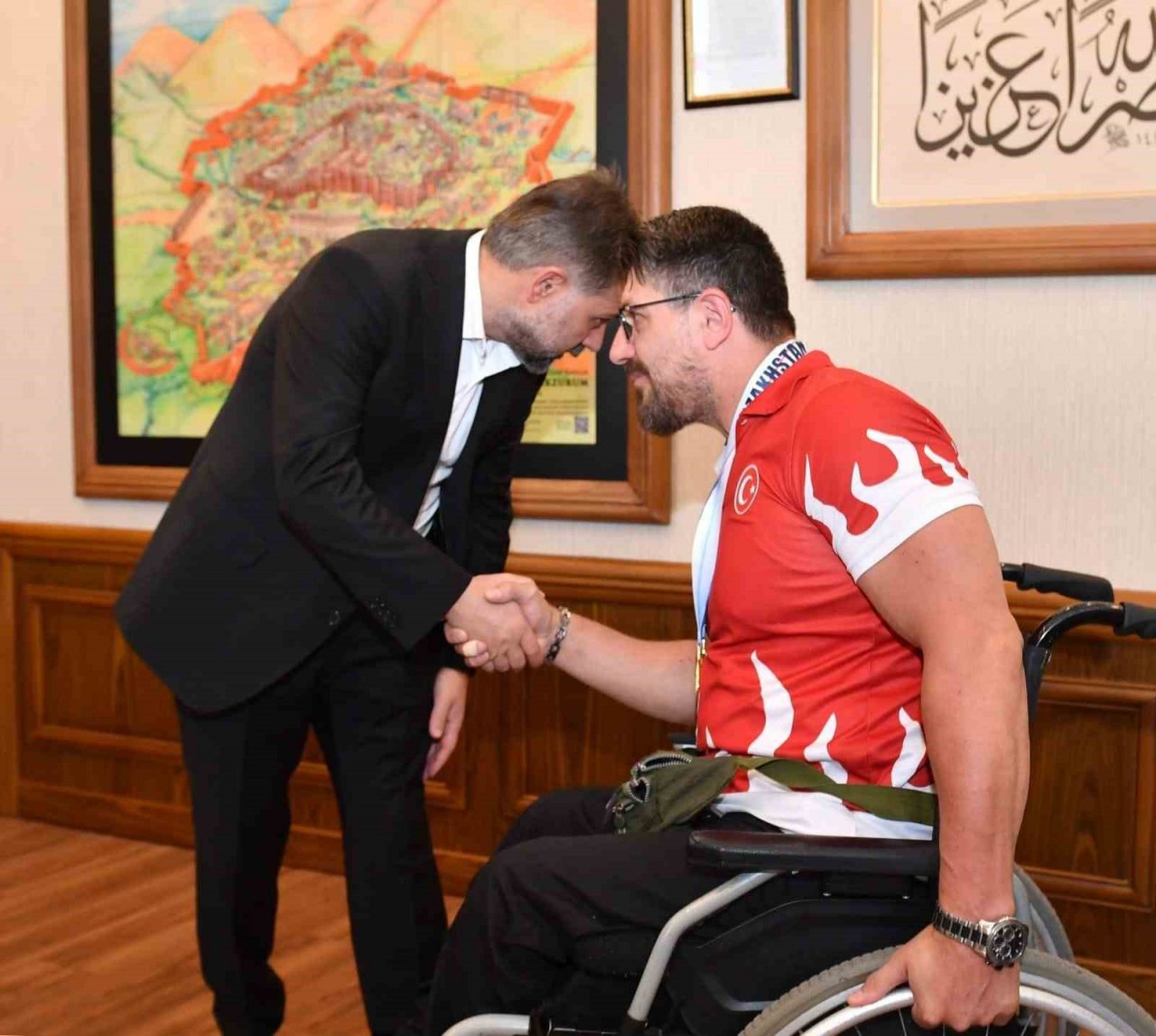 Başkan Uçar şampiyonu kutladı