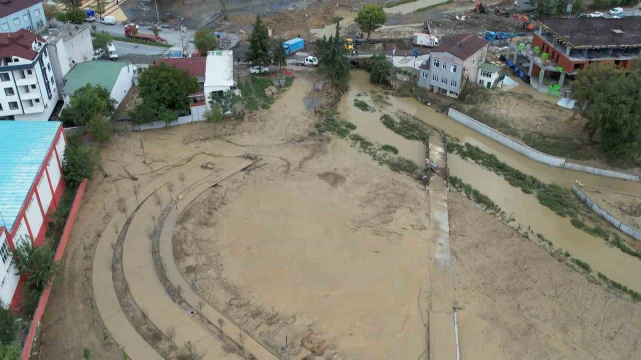 Arnavutköy’de selin bastığı mahalle havadan görüntülendi