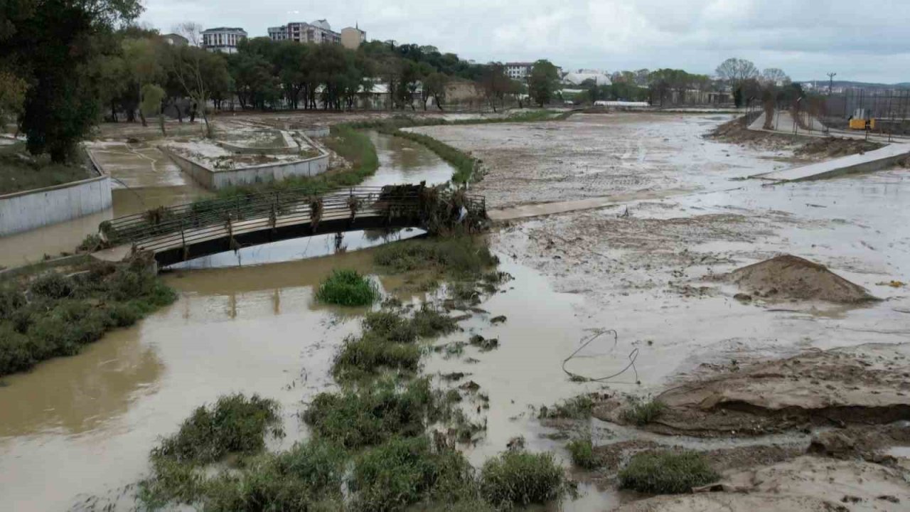 Arnavutköy’de selin bastığı mahalle havadan görüntülendi