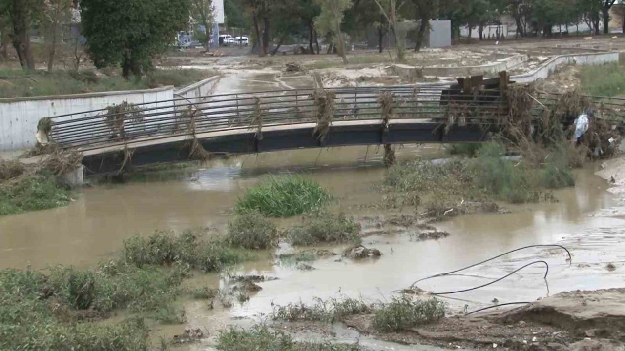 Arnavutköy’de selin bastığı mahalle havadan görüntülendi
