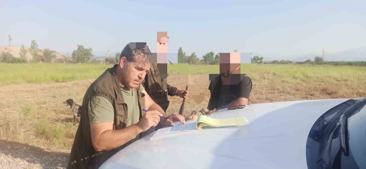 Antalya’da kaçak avcılık yapan 4 kişiye 14 bin 279 lira para cezası uygulandı