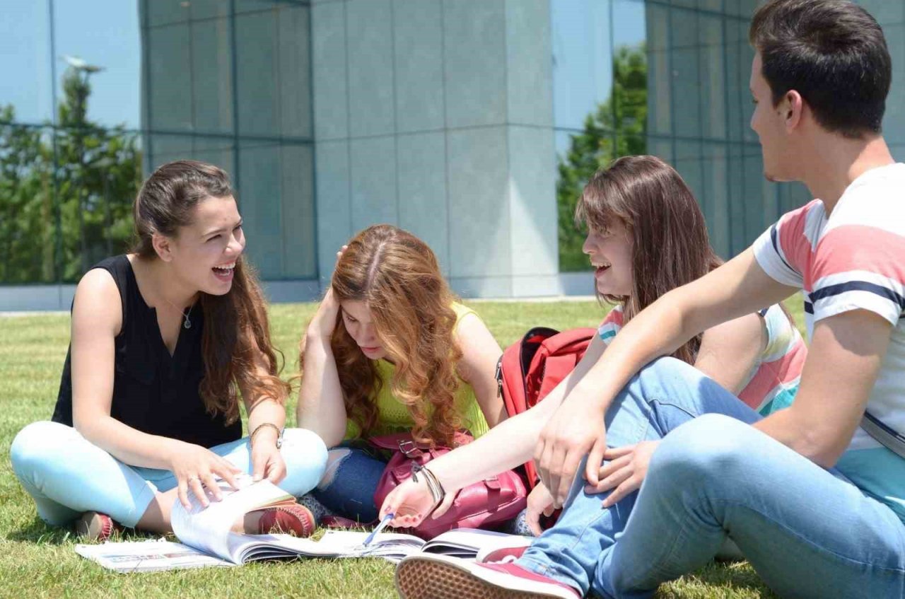 Bursa Uludağ Üniversitesi 71 bin öğrenciyle ders başı yapacak