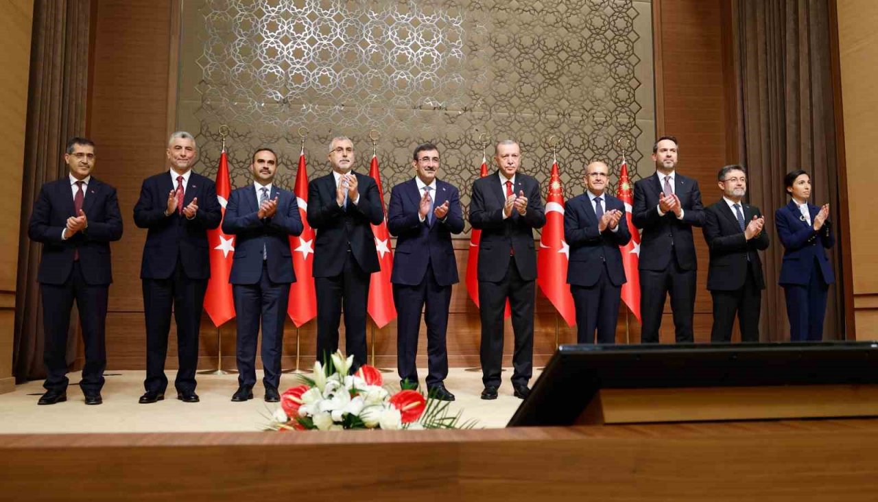 Cumhurbaşkanı Yardımcısı Yılmaz: "2024’te yüzde 4, 2025’te yüzde 4,5, 2026’da yüzde 5 büyüme bekliyoruz"