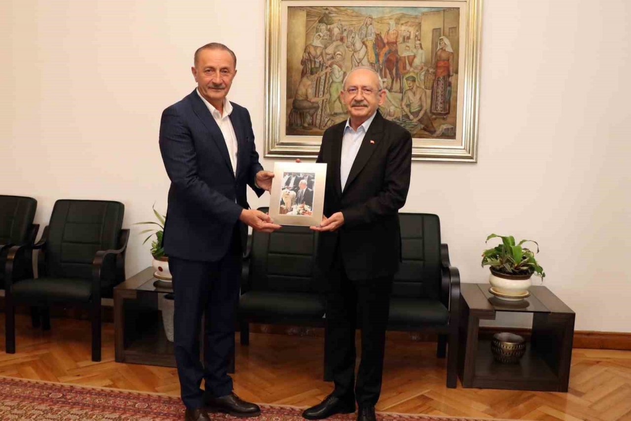 Başkan Atabay, CHP lideri Kılıçdaroğlu ile görüştü