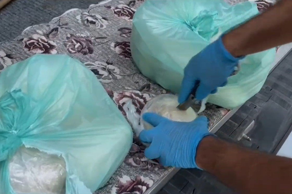 Hastane bahçesinde 9 kilo 500 gram uyuşturucu yakalandı