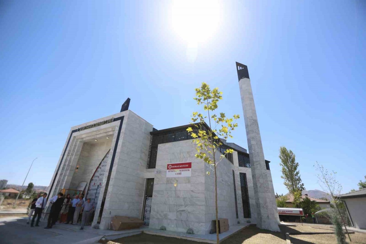 Şevki Eren Albayrak Camii ve Kur’an Kursu açılıyor