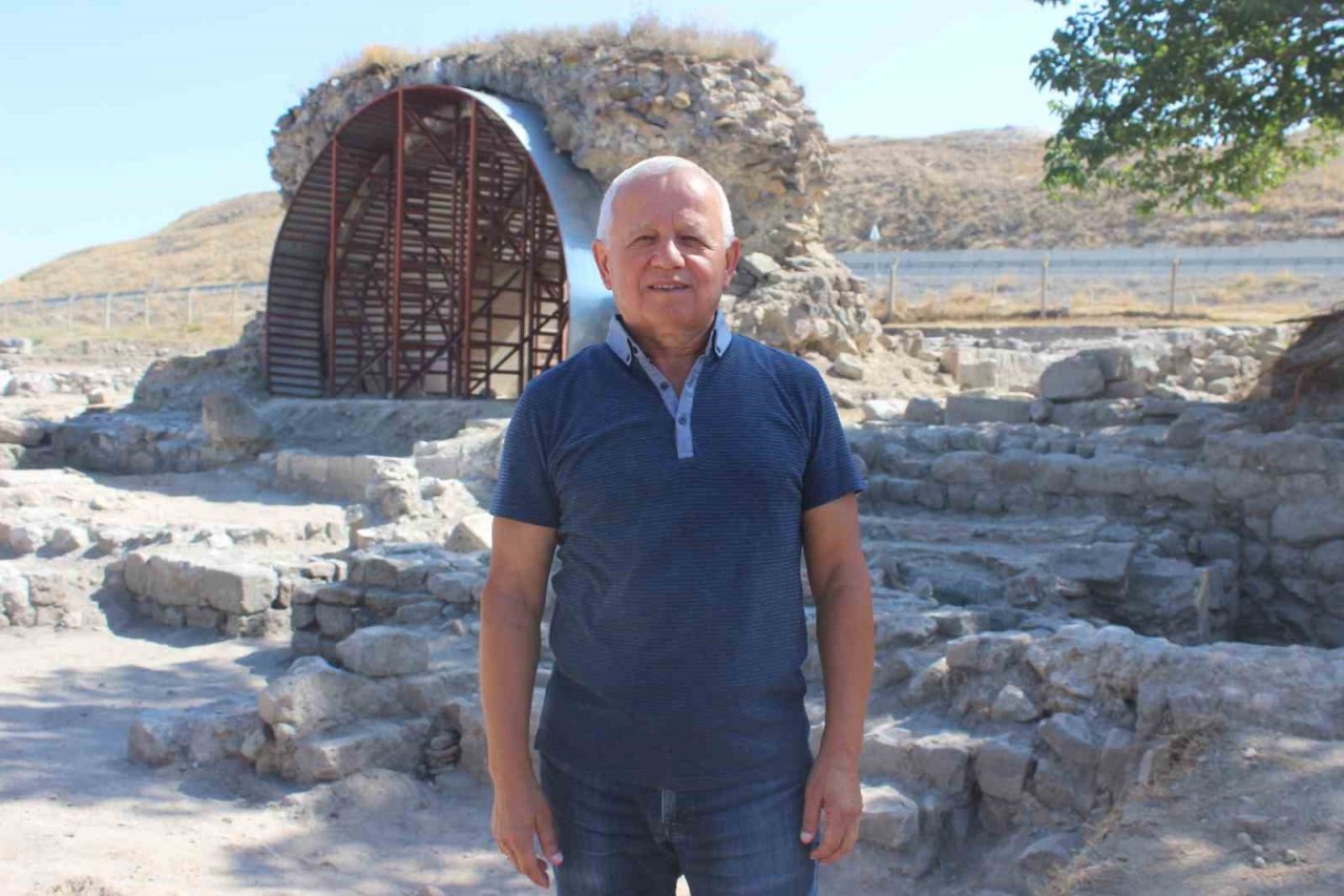 8 asırlık Keykubadiye Sarayı’ndaki hamam gün yüzüne çıktı