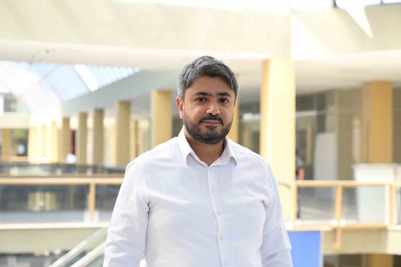 Matim İş merkezinde bulunan dükkanlar açılmak için gün sayıyor