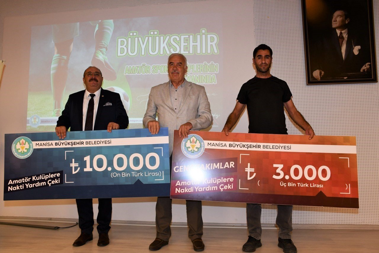 Manisa’da amatör spor kulüplerine nakdi destek