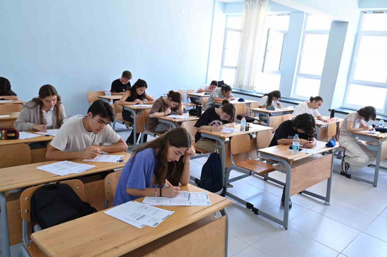 Muğla’da destekleme ve yetiştirme kursları sınavı yapıldı