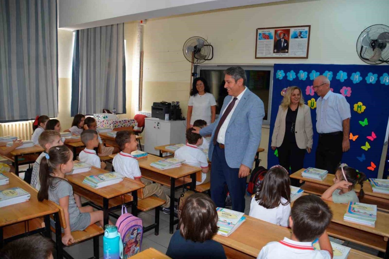 Okullarda uyum programı devam ediyor