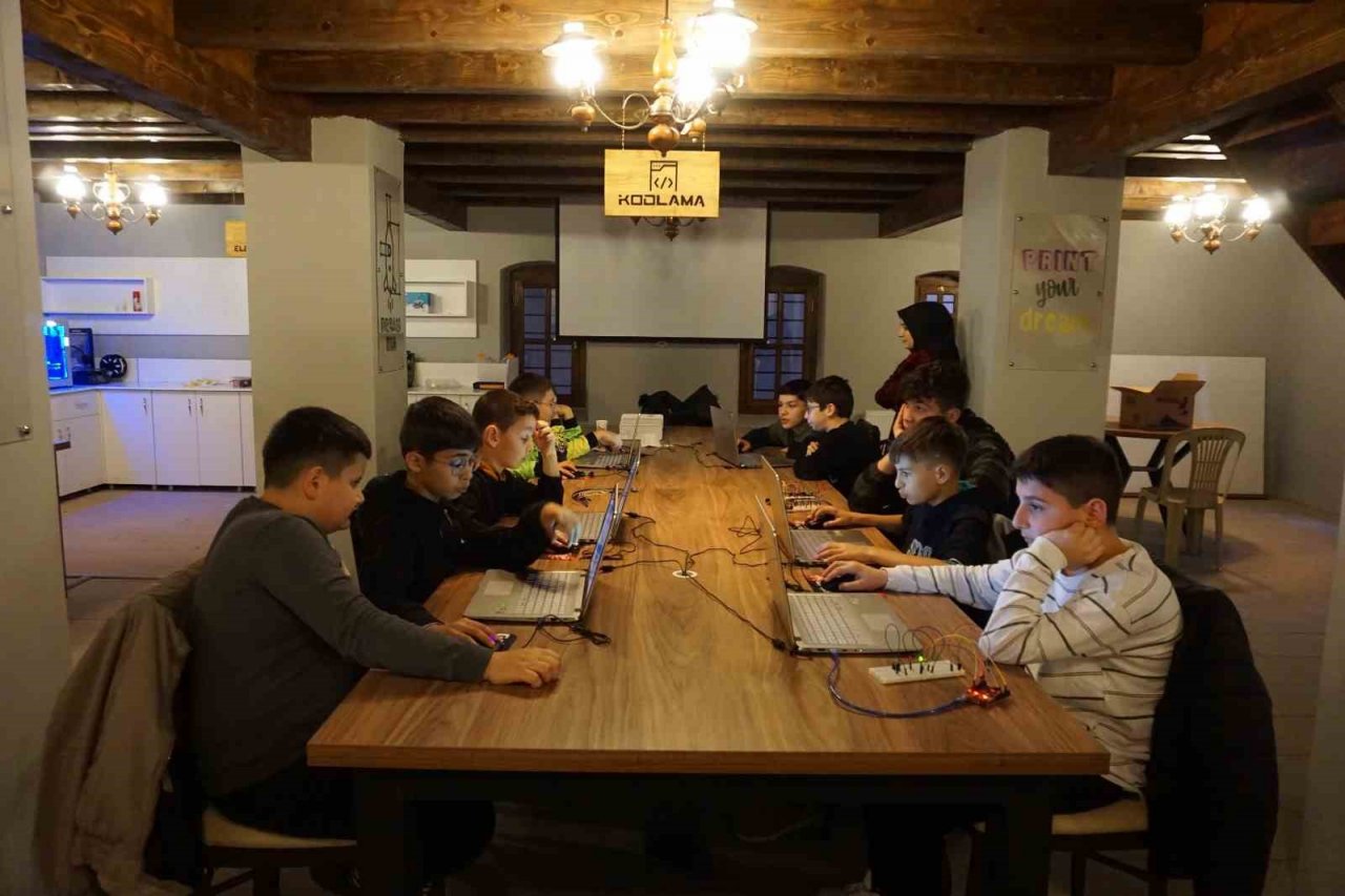 Kültür ve sanatın kalbi Çarşamba’da atıyor