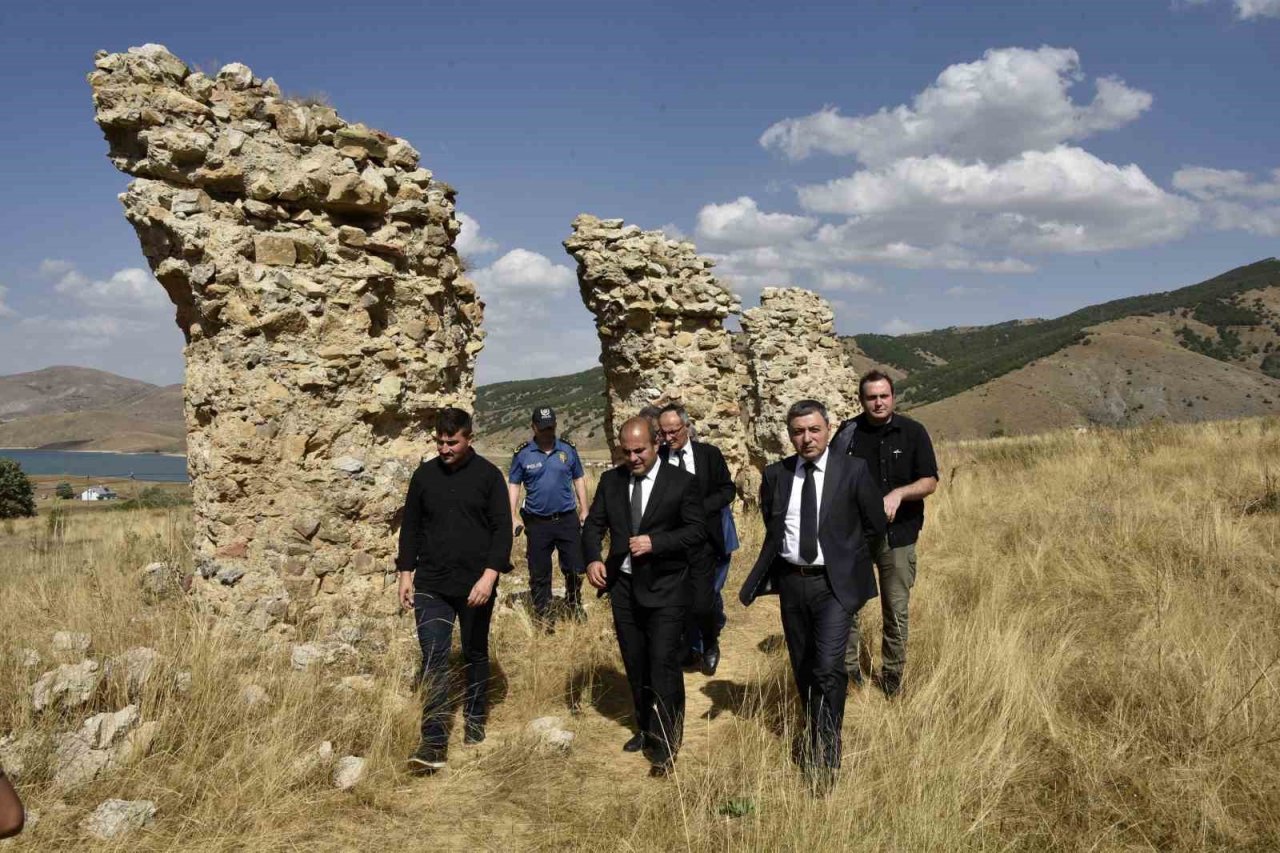 Gümüşhane’deki Satala Antik Kenti’nde tarih yeniden yazılıyor