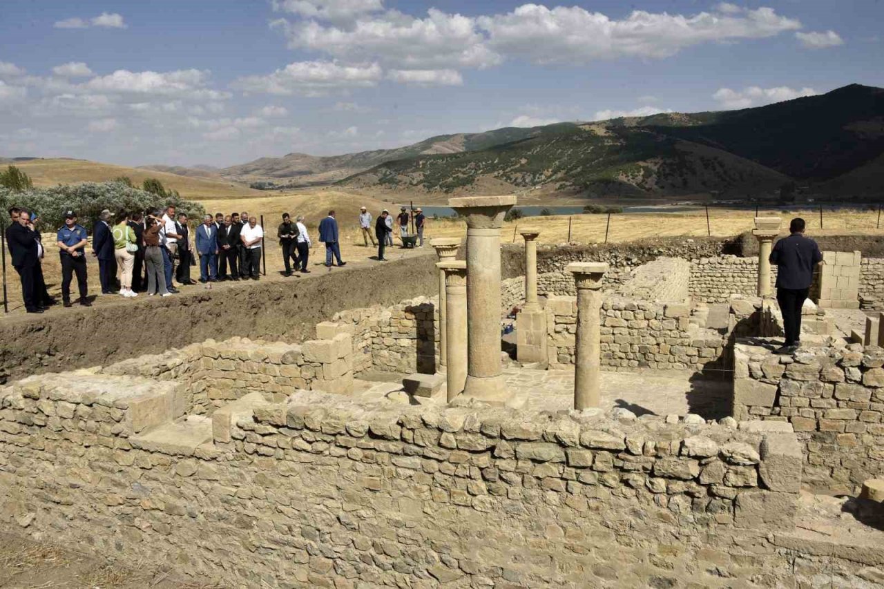 Gümüşhane’deki Satala Antik Kenti’nde tarih yeniden yazılıyor