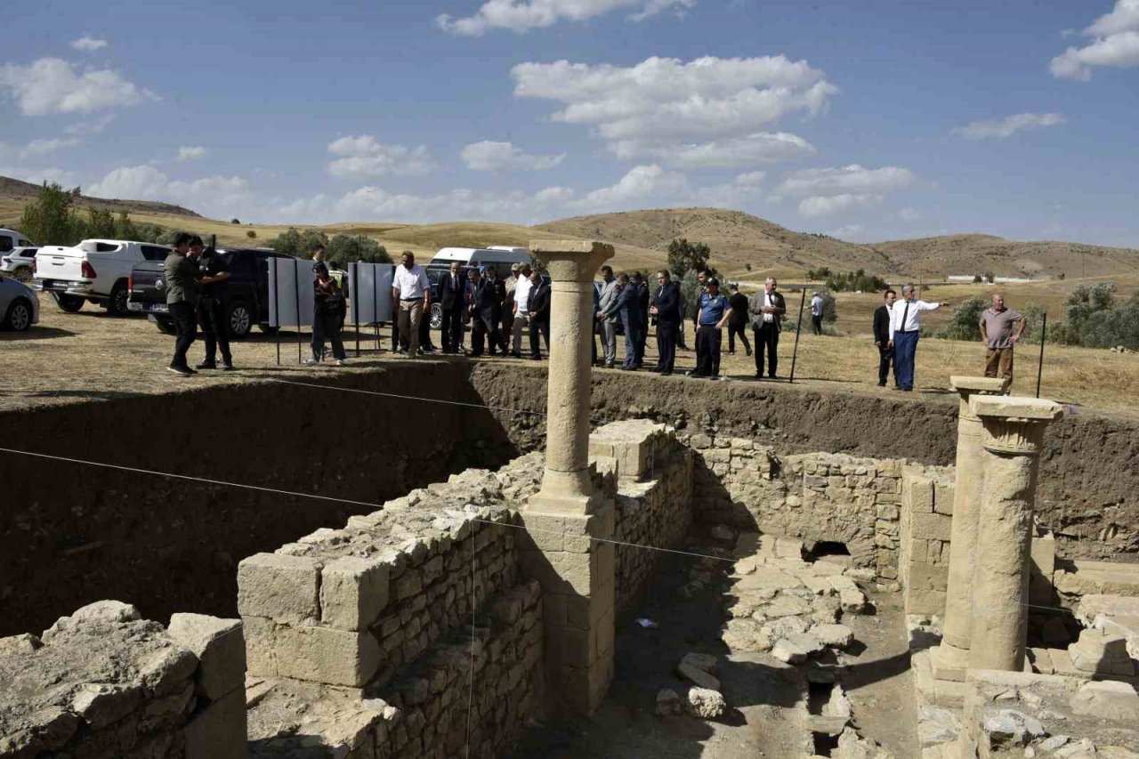 Gümüşhane’deki Satala Antik Kenti’nde tarih yeniden yazılıyor