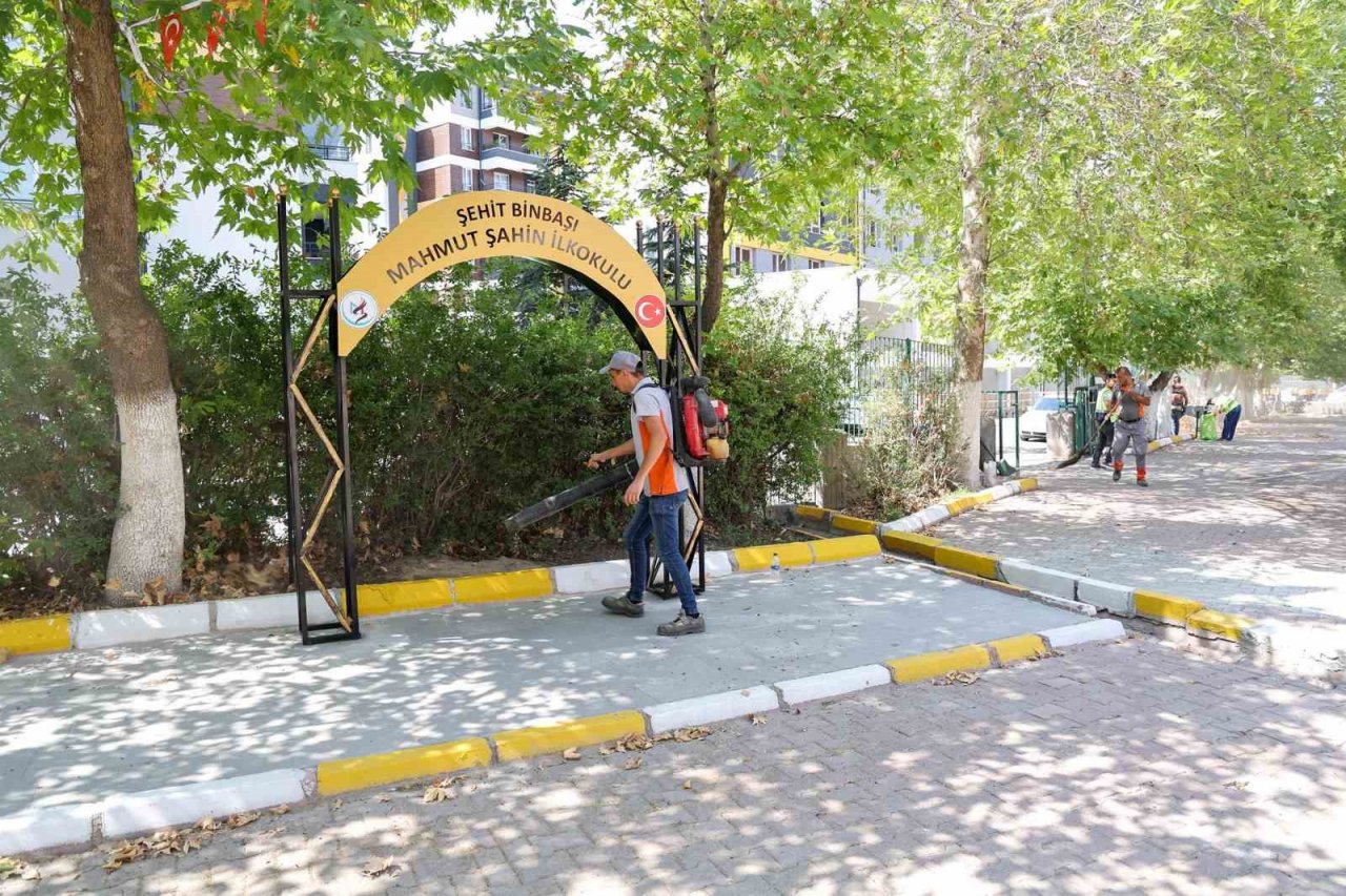 Talas Belediyesi, okulları yeni döneme hazırladı