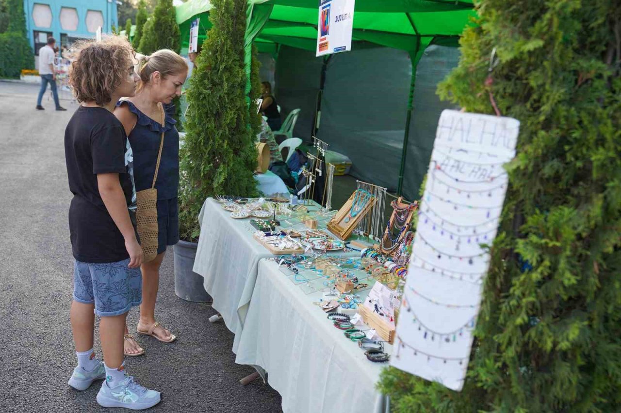 Yerel üreticiler sempozyumda yerini aldı