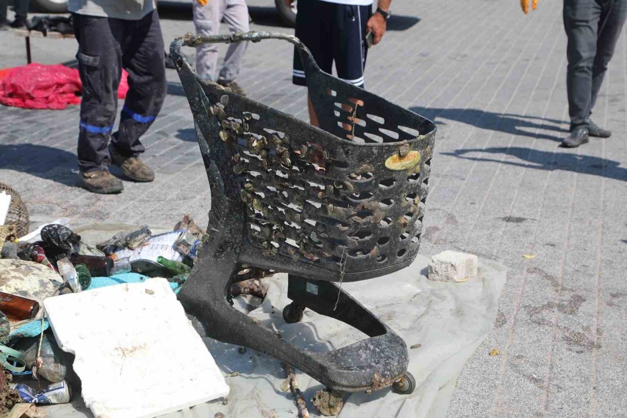 Bodrum’da 10 mahallede 2 bin 283 kilo atık çıktı