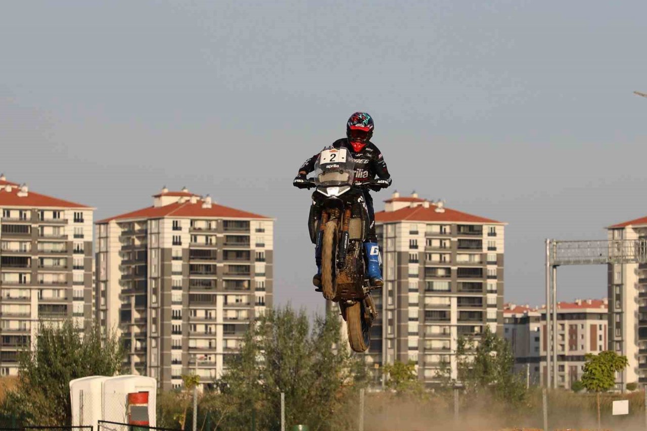 TransAnatolia Rally Raid’in özel seyirci etabı Afyonkarahisar’da yapıldı