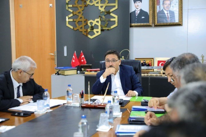 Okul Güvenliği Toplantısı, Vali Çiçek başkanlığında yapıldı