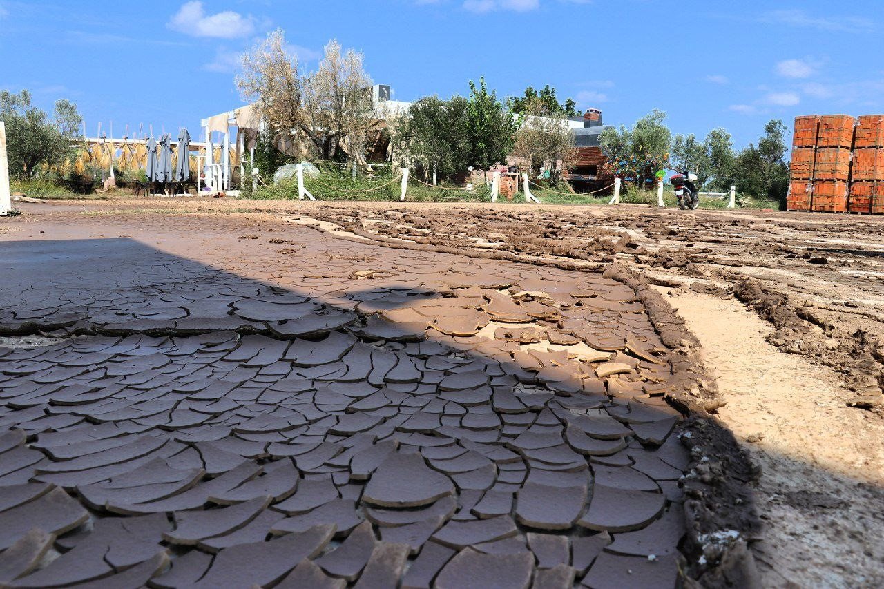 AK Parti’den felaketinin yaşandığı Geyikli’de inceleme
