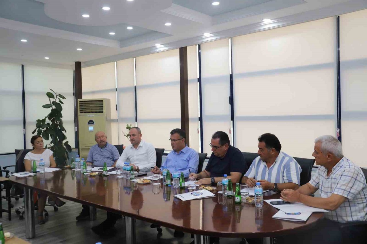 Alaşehir ’il’ olmak için güç birliği yaptı