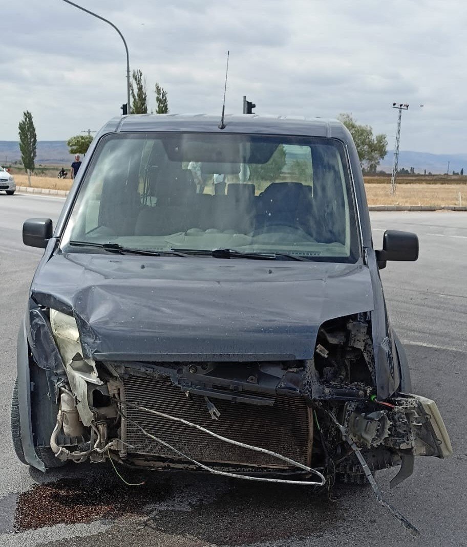 Amasya’da trafik kazası: 1 ölü, 8 yaralı