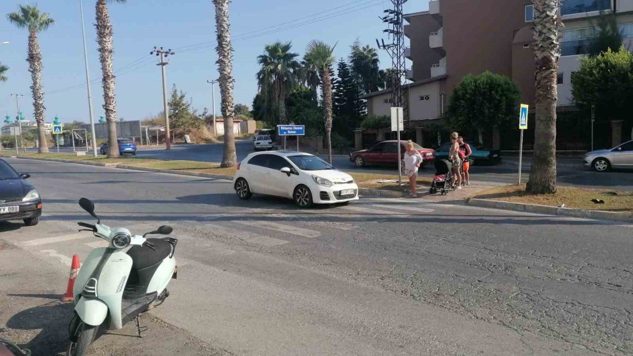 Tatilcilerin yaya geçidi çilesi