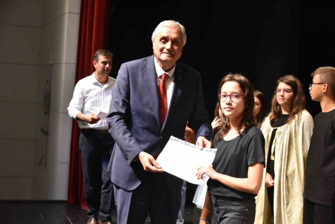 Belgelerini Başkan Bakkalcıoğlu’nun elinden aldılar