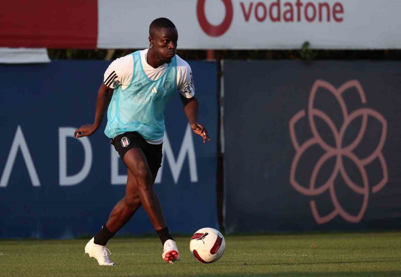 Beşiktaş, Trabzonspor maçı hazırlıklarını sürdürdü