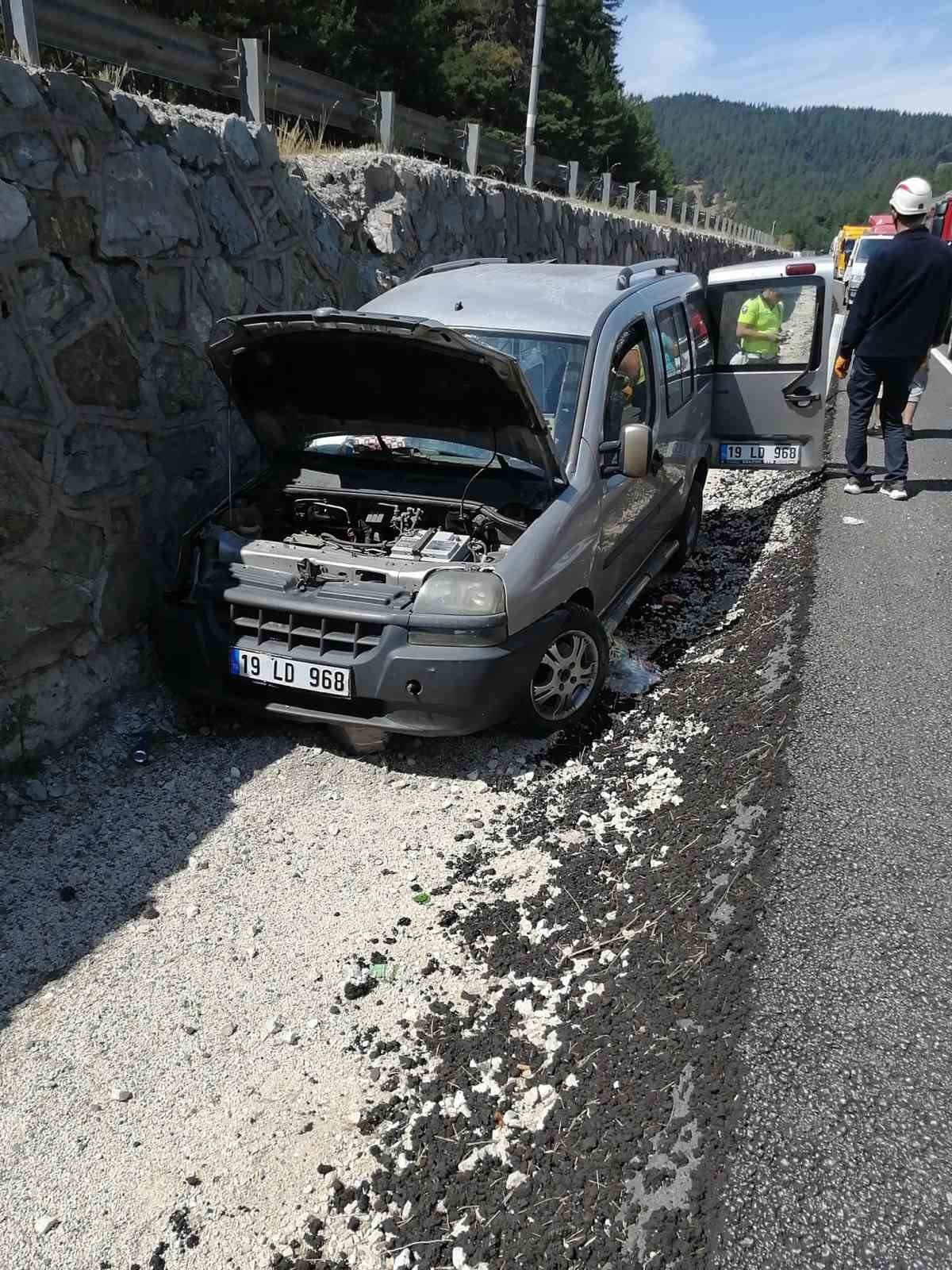 Kontrolden çıkan araç beton duvara çarptı: 1 yaralı