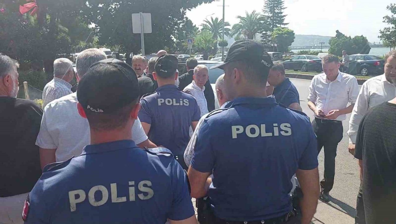 CHP’li Belediye Başkanı: "CHP ilçe örgütü ve çevresi tarafından her gün rencide ediliyorum"