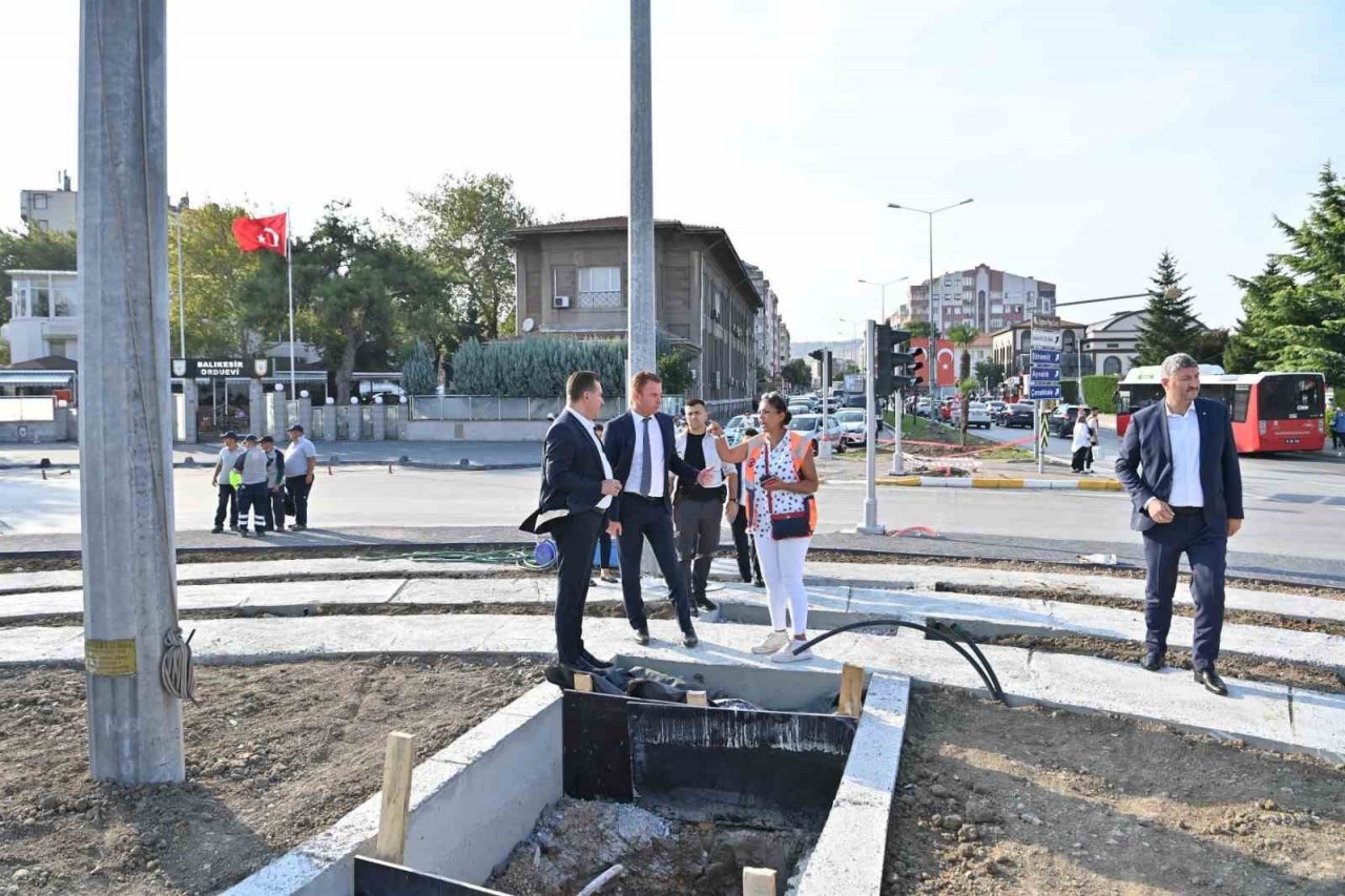 Cumhuriyet Meydanı’na peyzaj çalışması