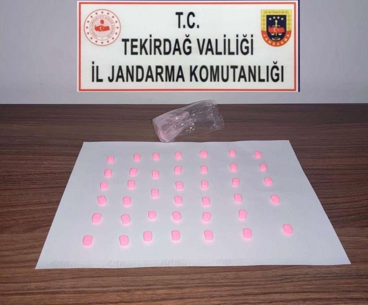 Tekirdağ’da uyuşturucu operasyonları: 5 gözaltı