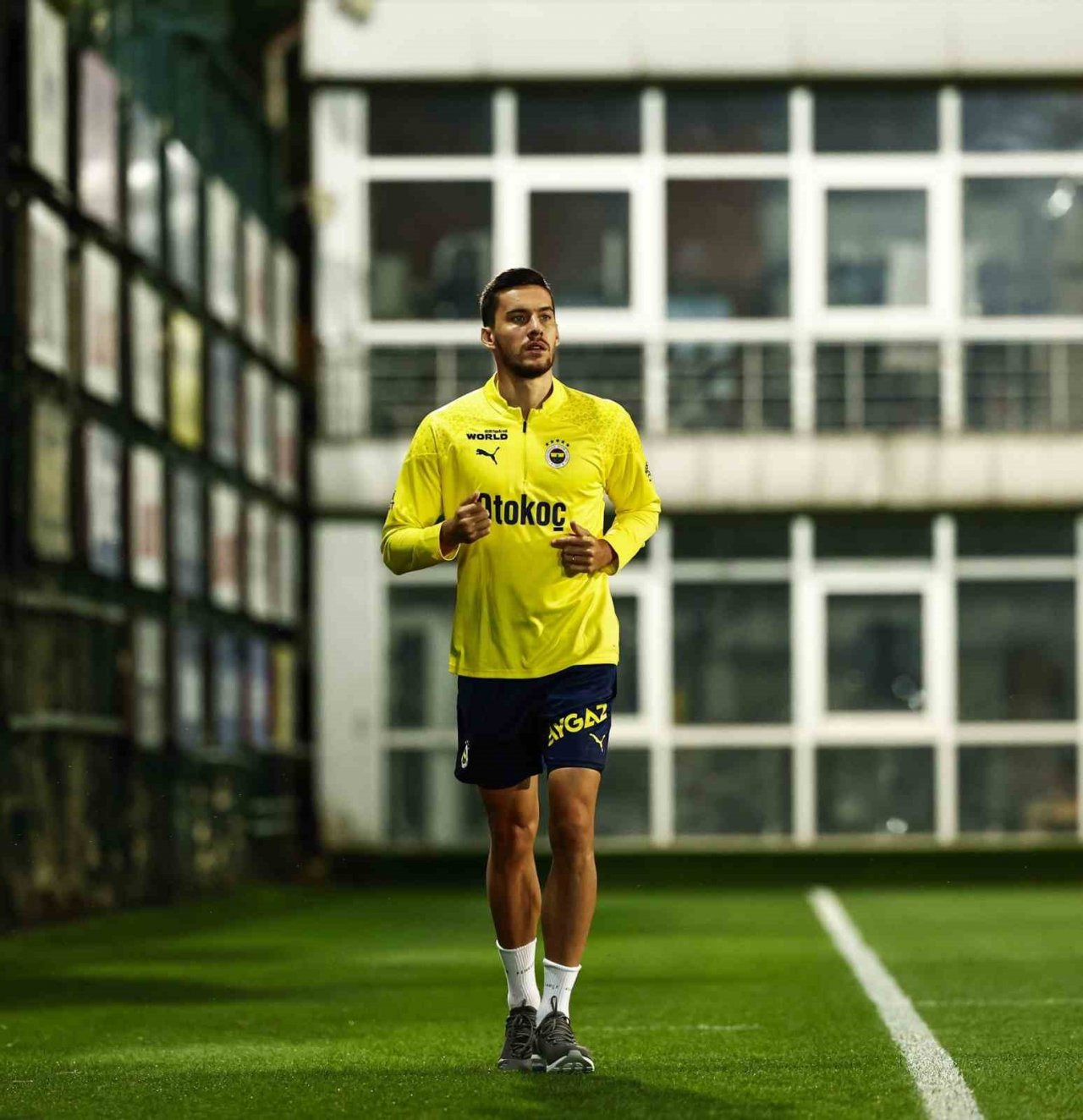 Fenerbahçe, Antalyaspor maçı hazırlıklarına başladı