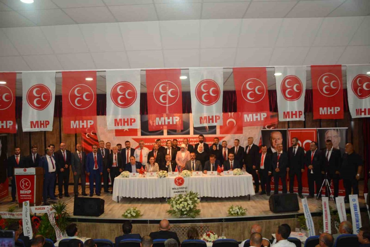 MHP Korkuteli’nde Başkan değişmedi