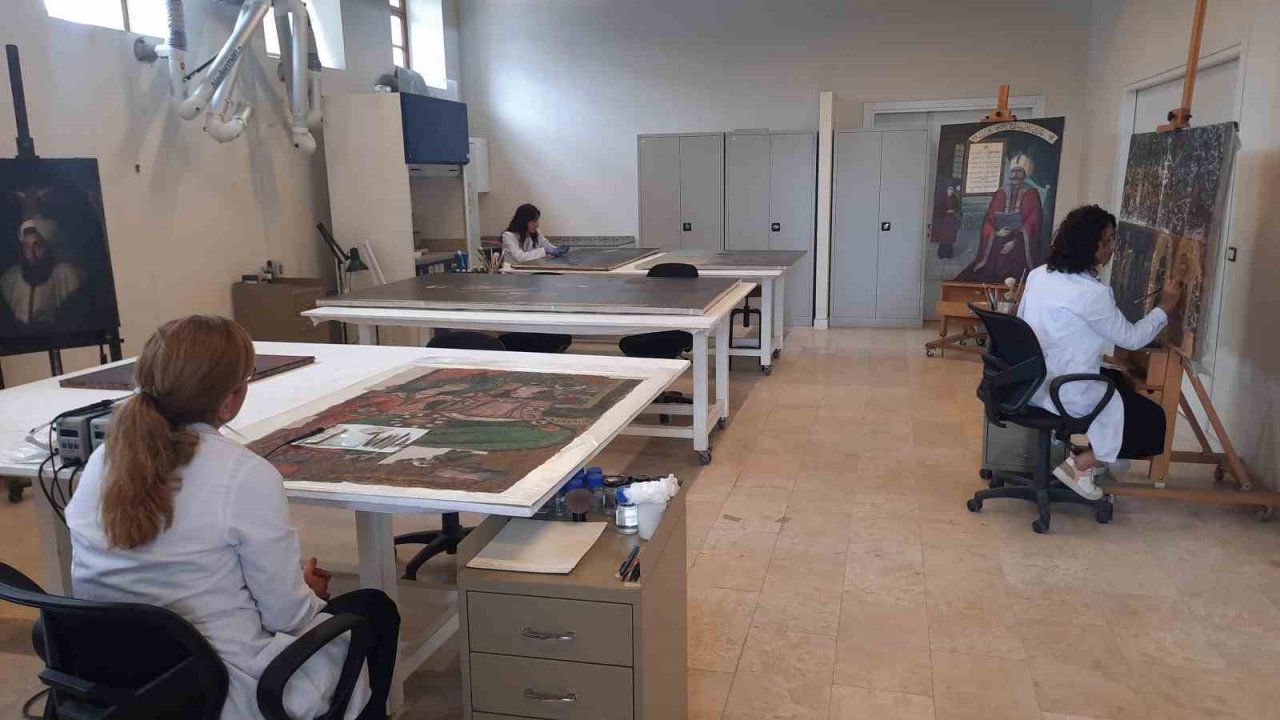 200 yıllık 5 tarihi tablo Milli Saraylar Başkanlığınca restore ediliyor