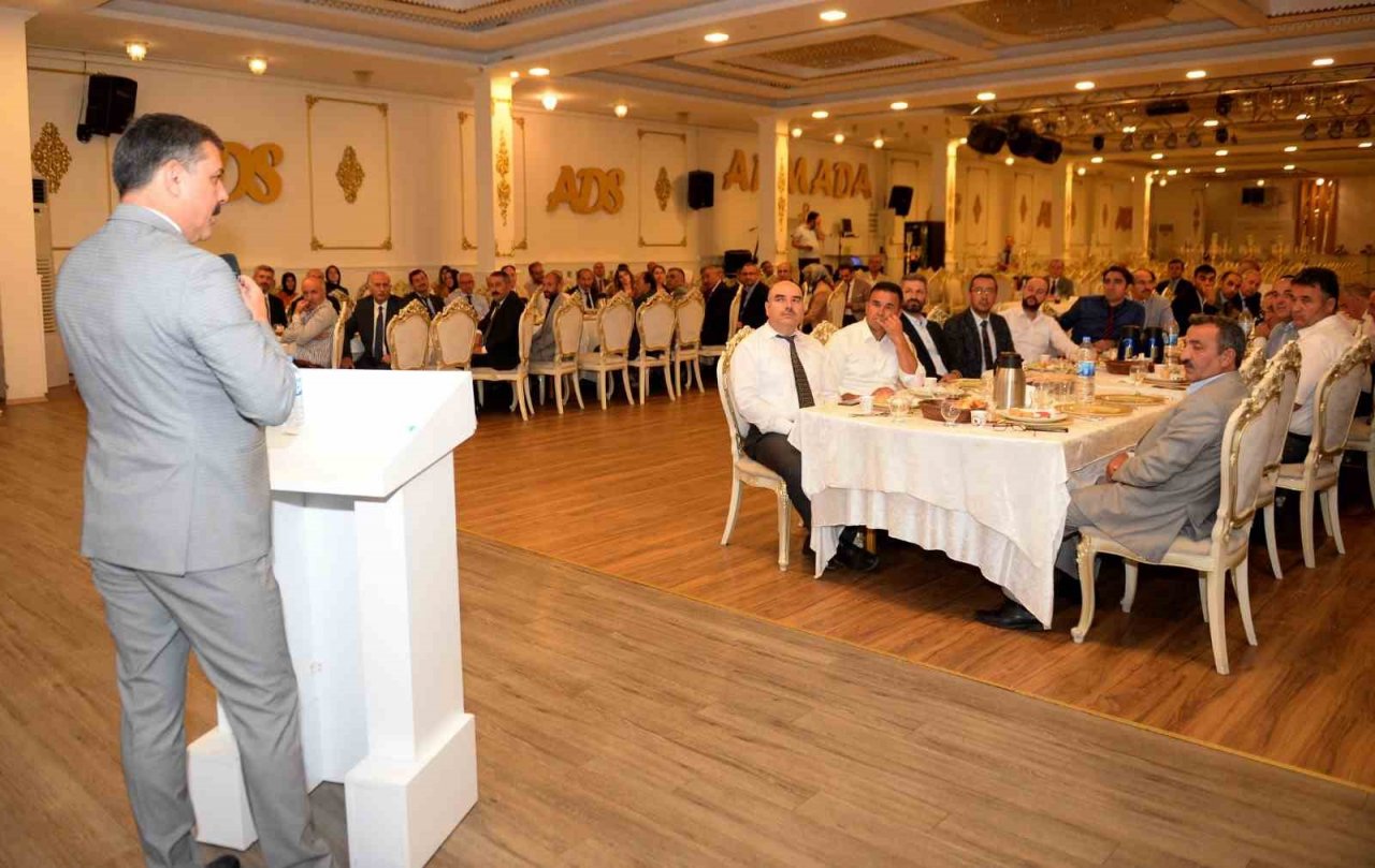 Vali Çiftçi: “Önce biz öğrenip kendimizi yenileyeceğiz”