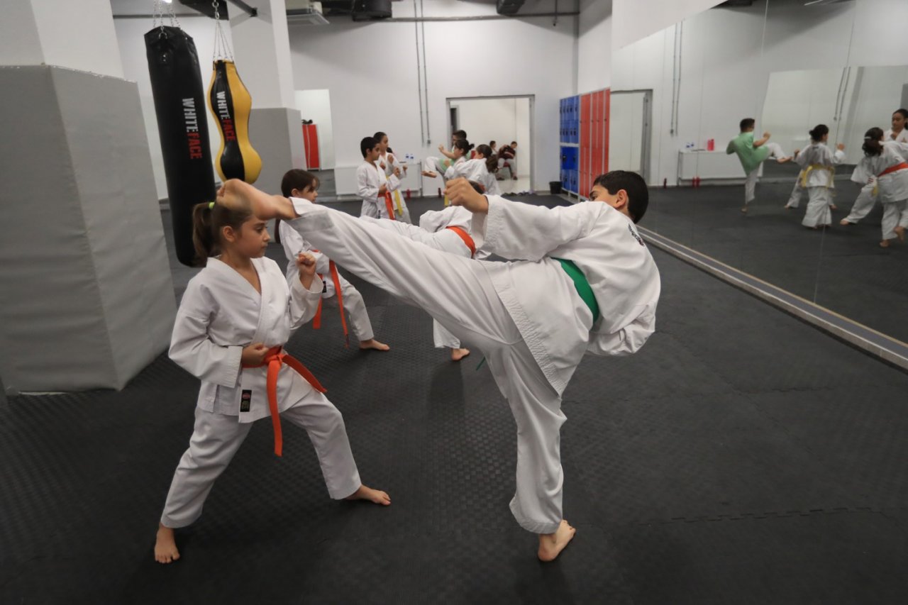 Pamukkaleli gençler, yaz kurslarına yoğun ilgi gösterdi