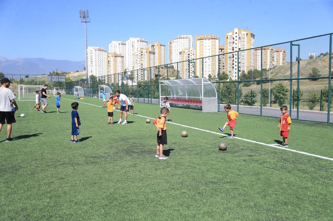 Pamukkaleli gençler, yaz kurslarına yoğun ilgi gösterdi