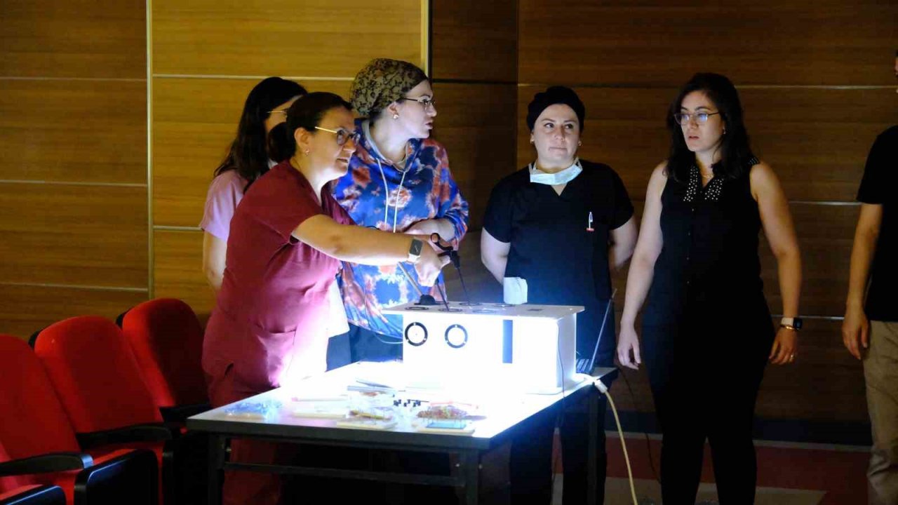 SCÜ’de Laparoskopi eğitimi verilmeye başlandı