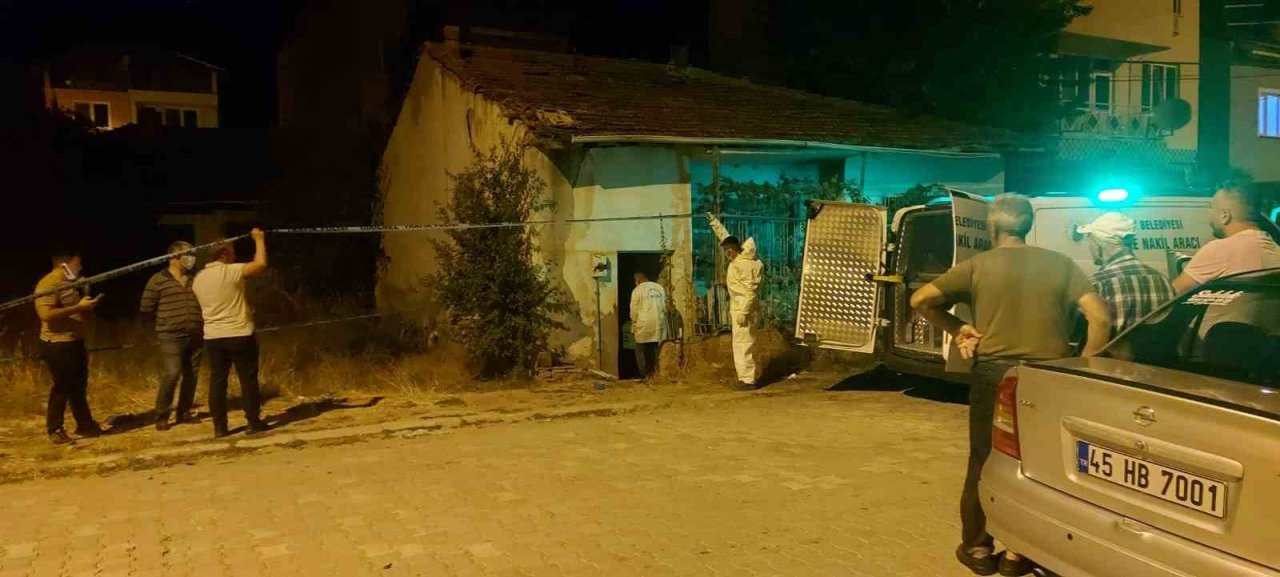 Uşak’ta yaşlı adam evinde ölü olarak bulundu