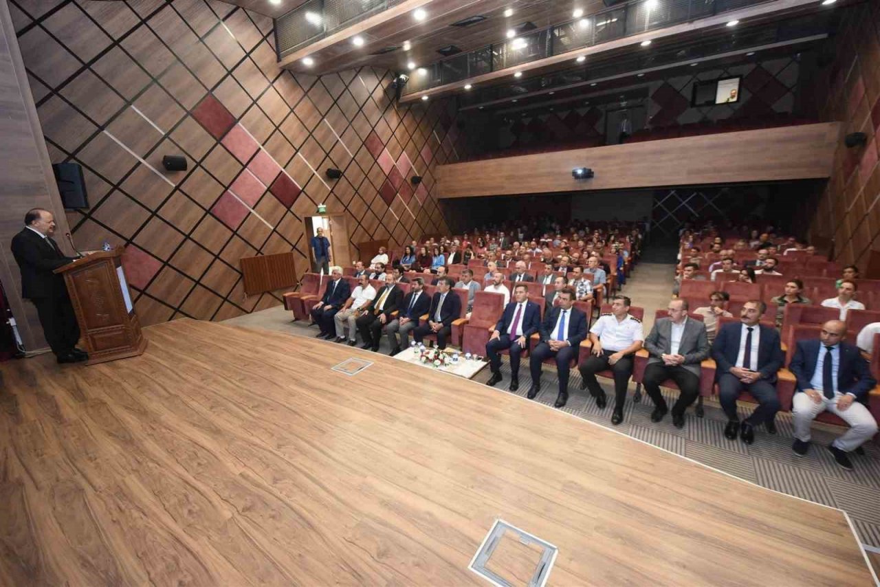 Vali Dallı: “Eğitim sürecinin güvenli şekilde yürütülmesi için her türlü tedbir alındı”