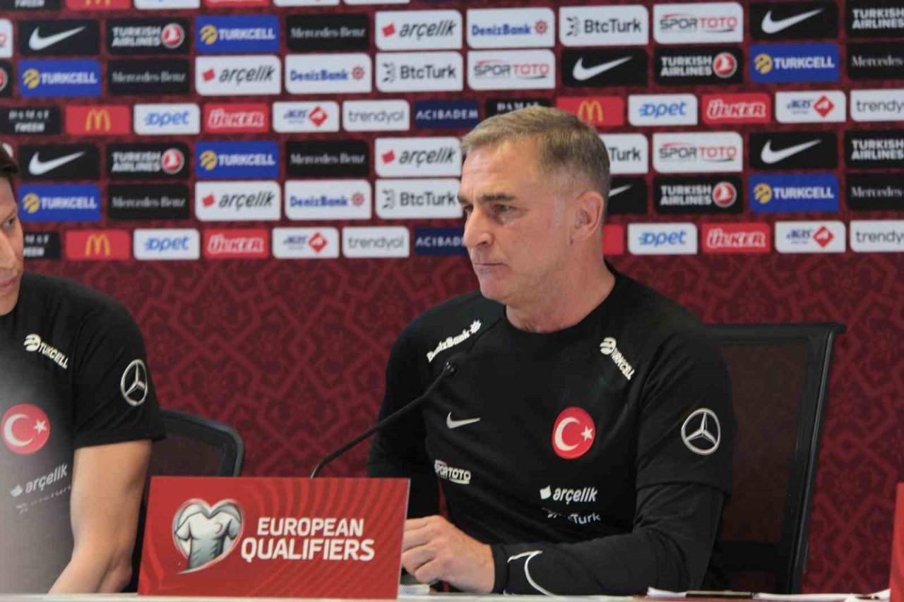 Stefan Kuntz: “Eksiklerimizden dolayı alışmış olduğumuz oyun sisteminden farklı bir oyun gidişatı olabilir”